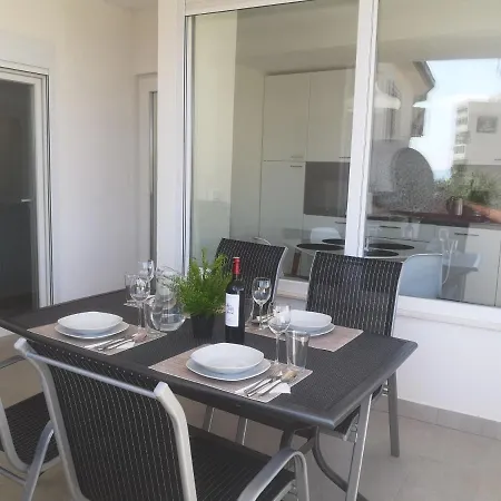 Ursic Apartment *